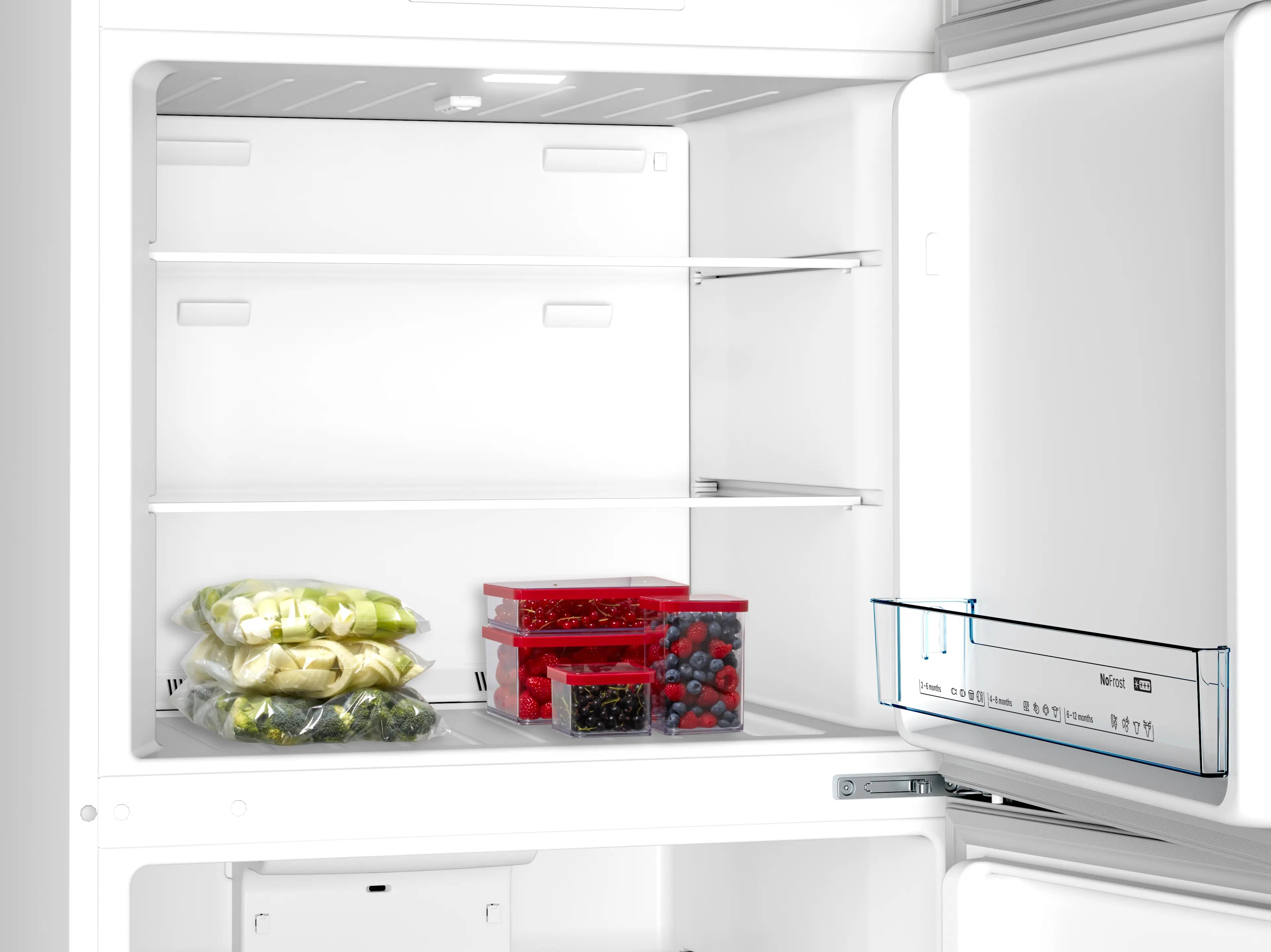 Bosch KDN55NL2M8 top-freezer fridge-freezer product detail view