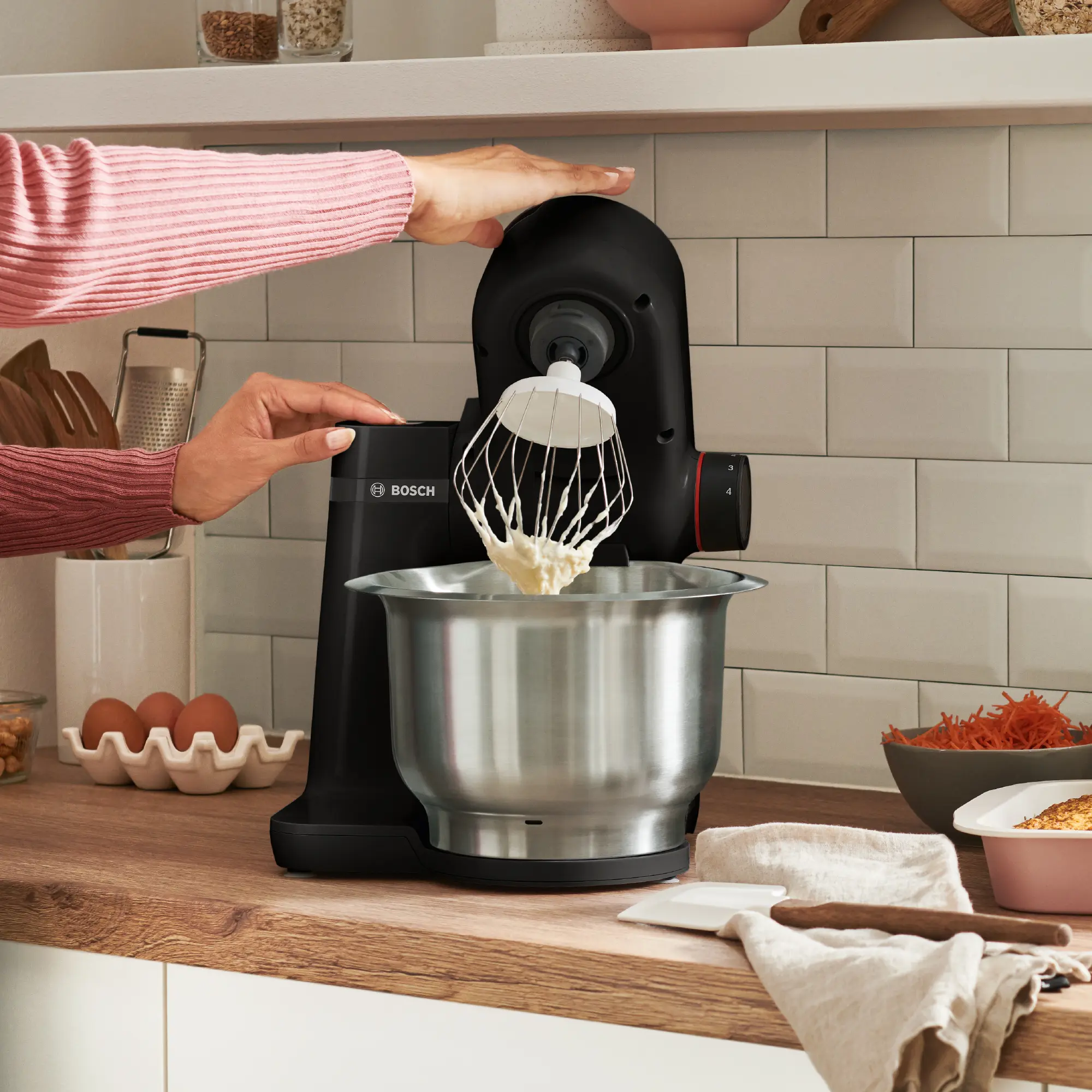 Bosch MUMS2EB01 Series 2 MUM Kitchen Machine 700W Black product view 10