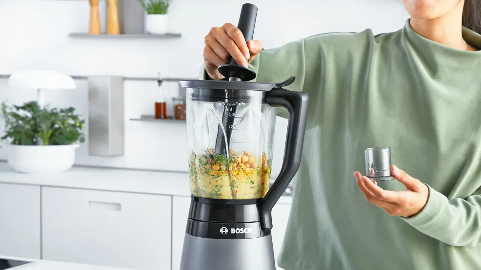 Bosch MMB6172S VitaPower Series 4 Blender 1200W Silver product view 6