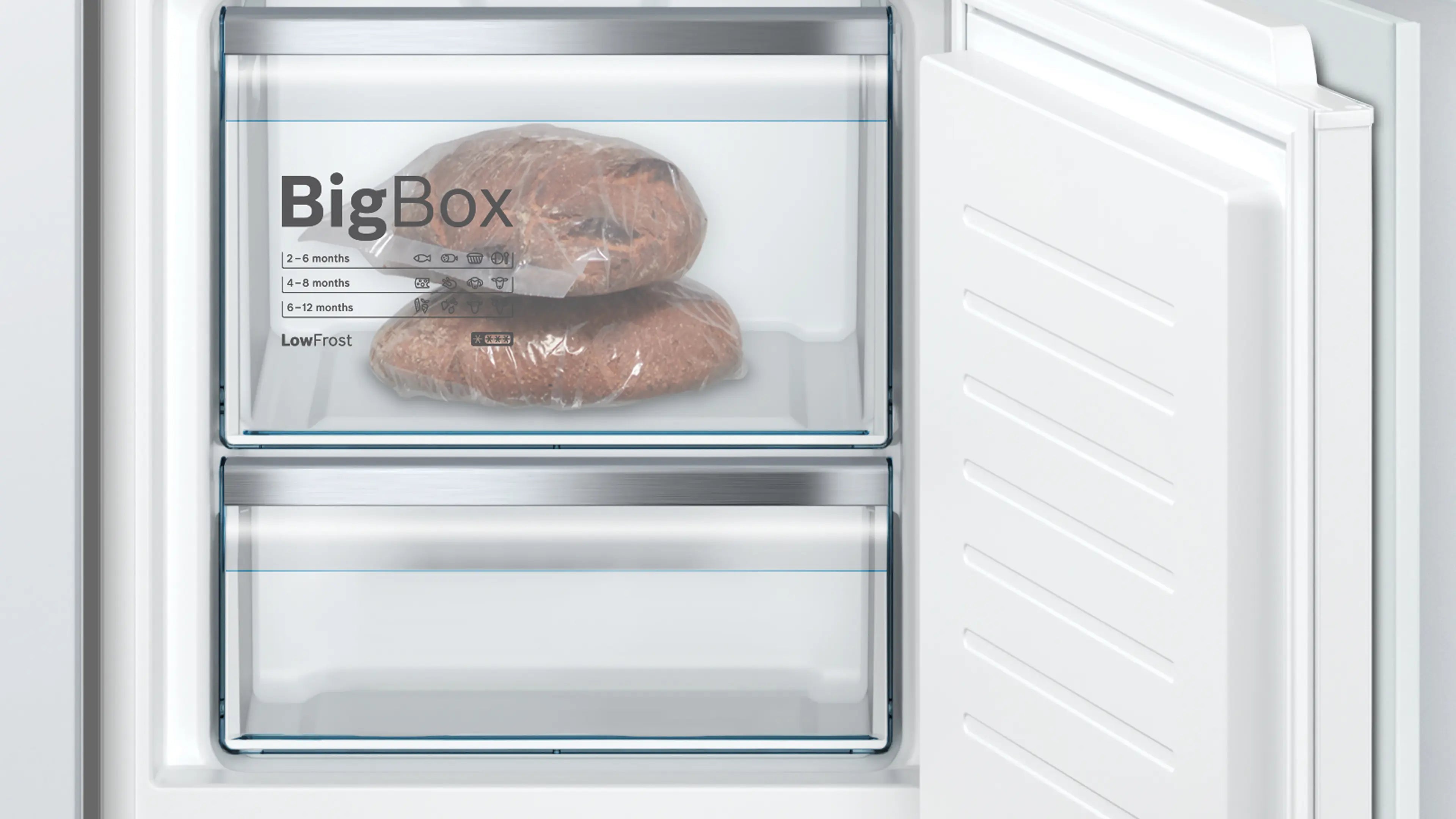 Bosch KIS87AF30U integrated fridge-freezer product detail view