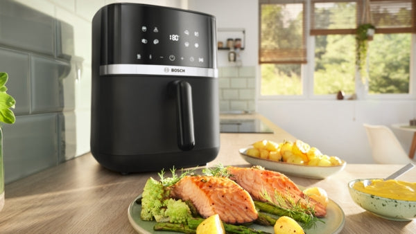 BOSCH MAF462B0 Air Fryer Series 4 6.1Lit Black product view 2