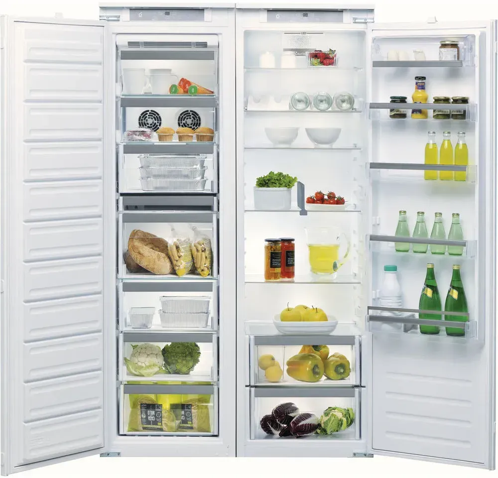 Whirlpool ARG 18081 A++ refrigerator open door view