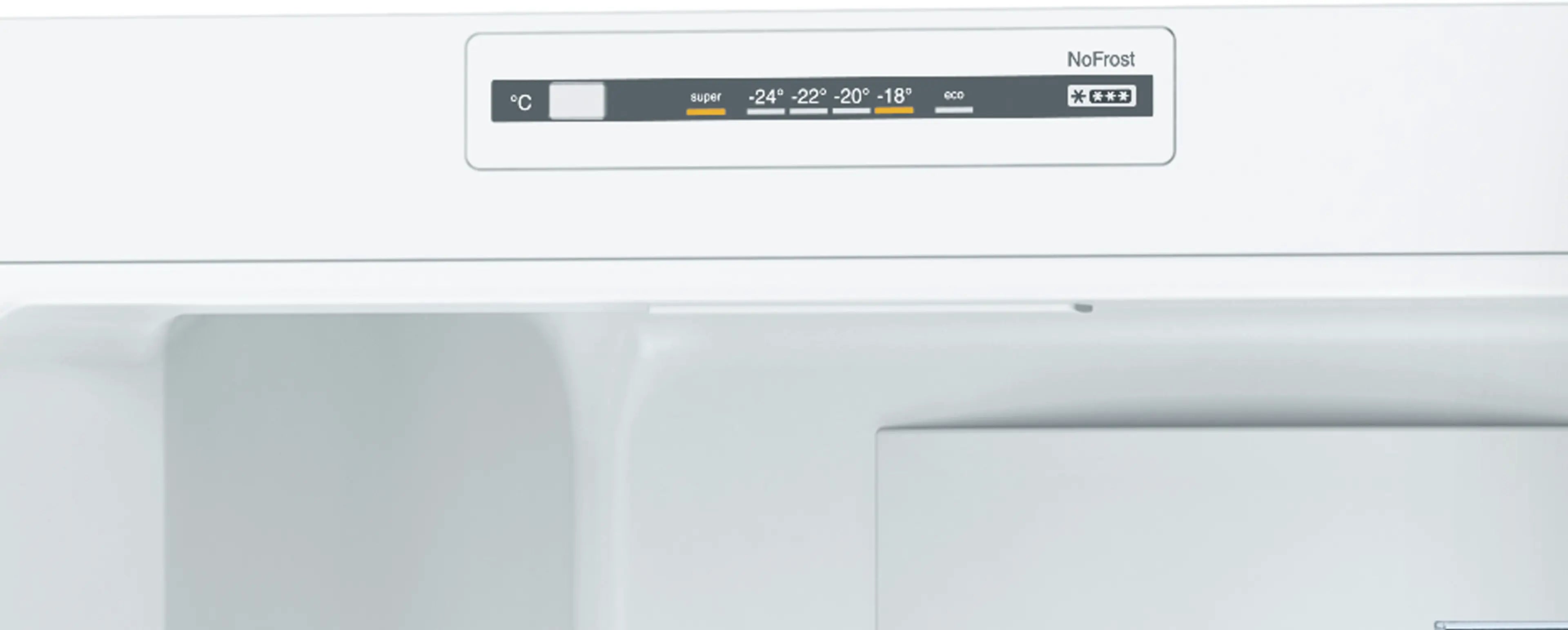 Bosch KGN36NL30U bottom-freezer fridge-freezer interior and storage view
