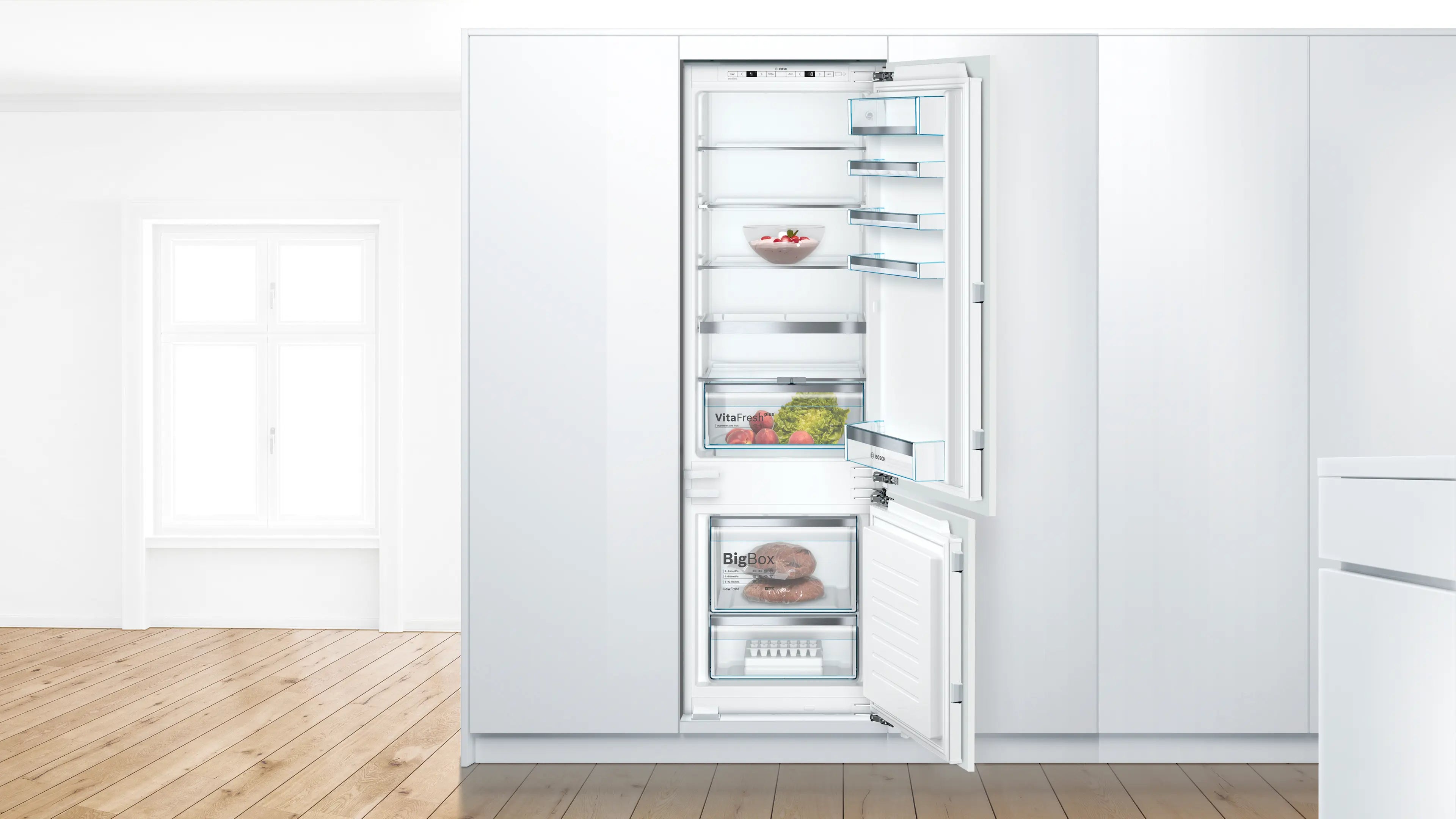 Bosch KIS87AFE0 integrated fridge-freezer product detail view