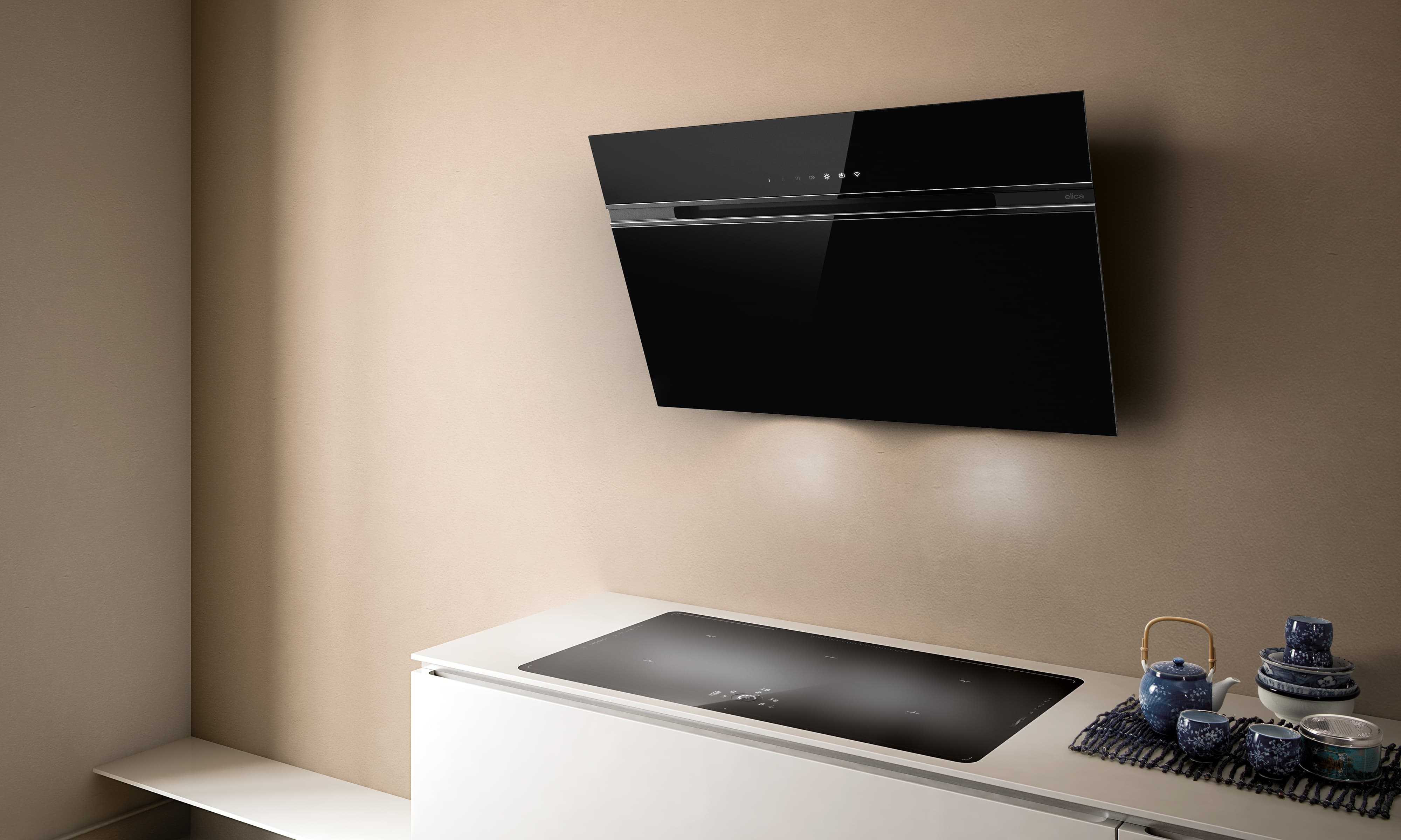 ELICA STRIPE BL/A/90/LX Wall Hood 90cm 900m3/h Black Glass
