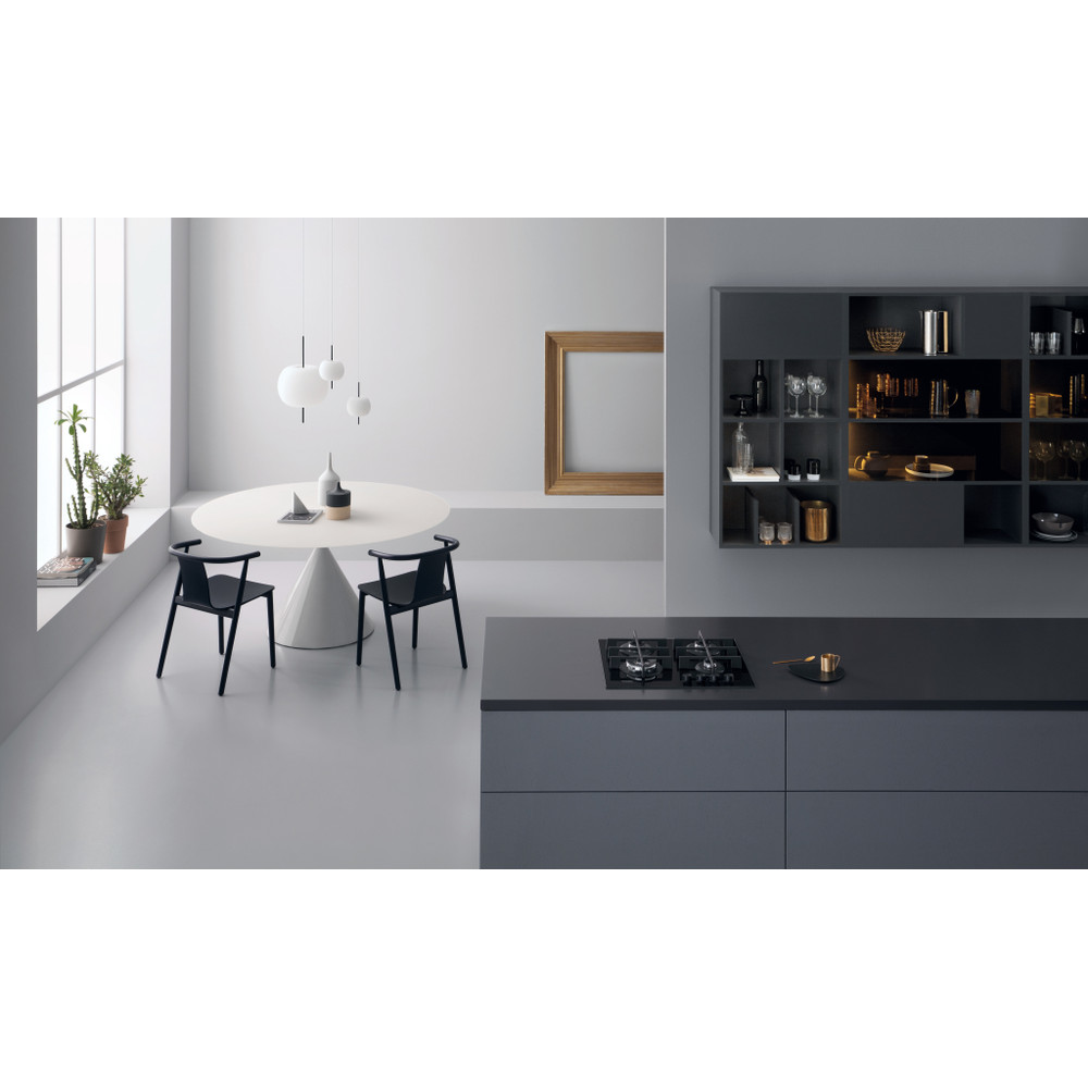 Whirlpool GOWL 628/NB gas on glass hob product image 4
