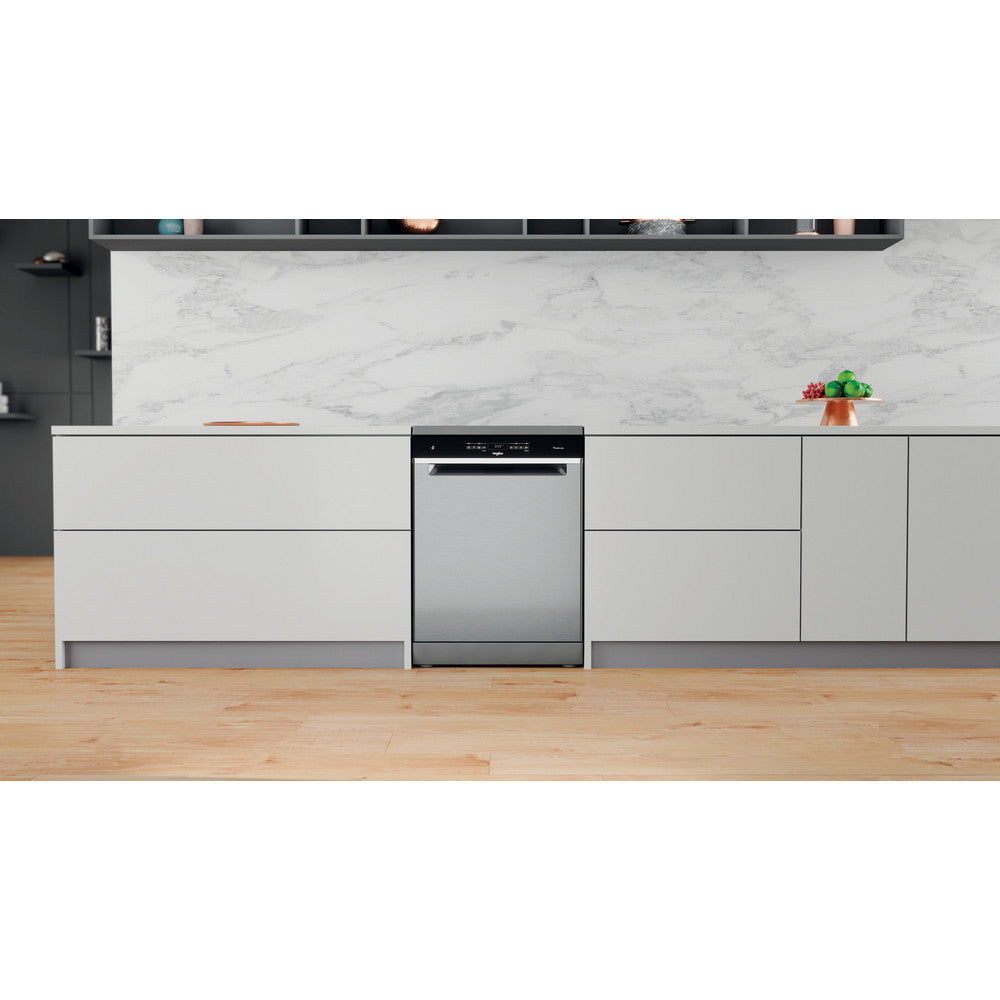 Whirlpool WFO 3O41 PL X UK freestanding dishwasher product image 8
