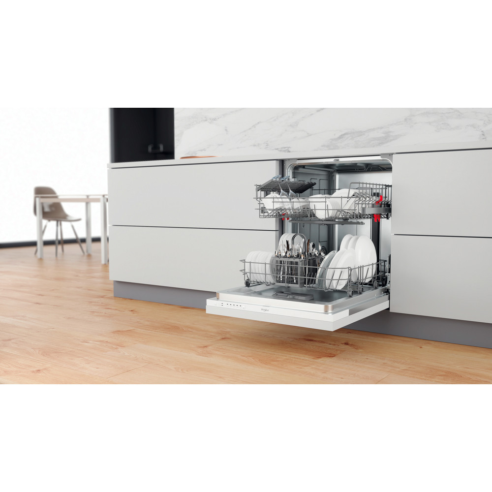 Whirlpool WIE 2B19 N UK fully integrated dishwasher product image 4