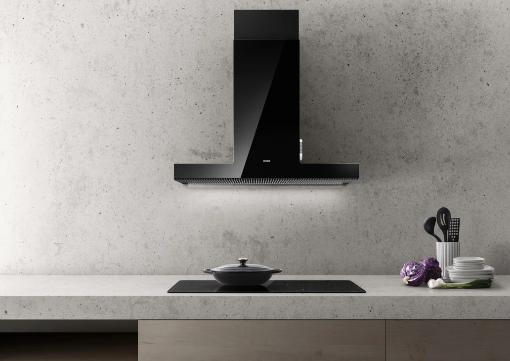 Elica HAIKU BL/A/90 90cm hood in black glass at Tahboub Appliances Jordan