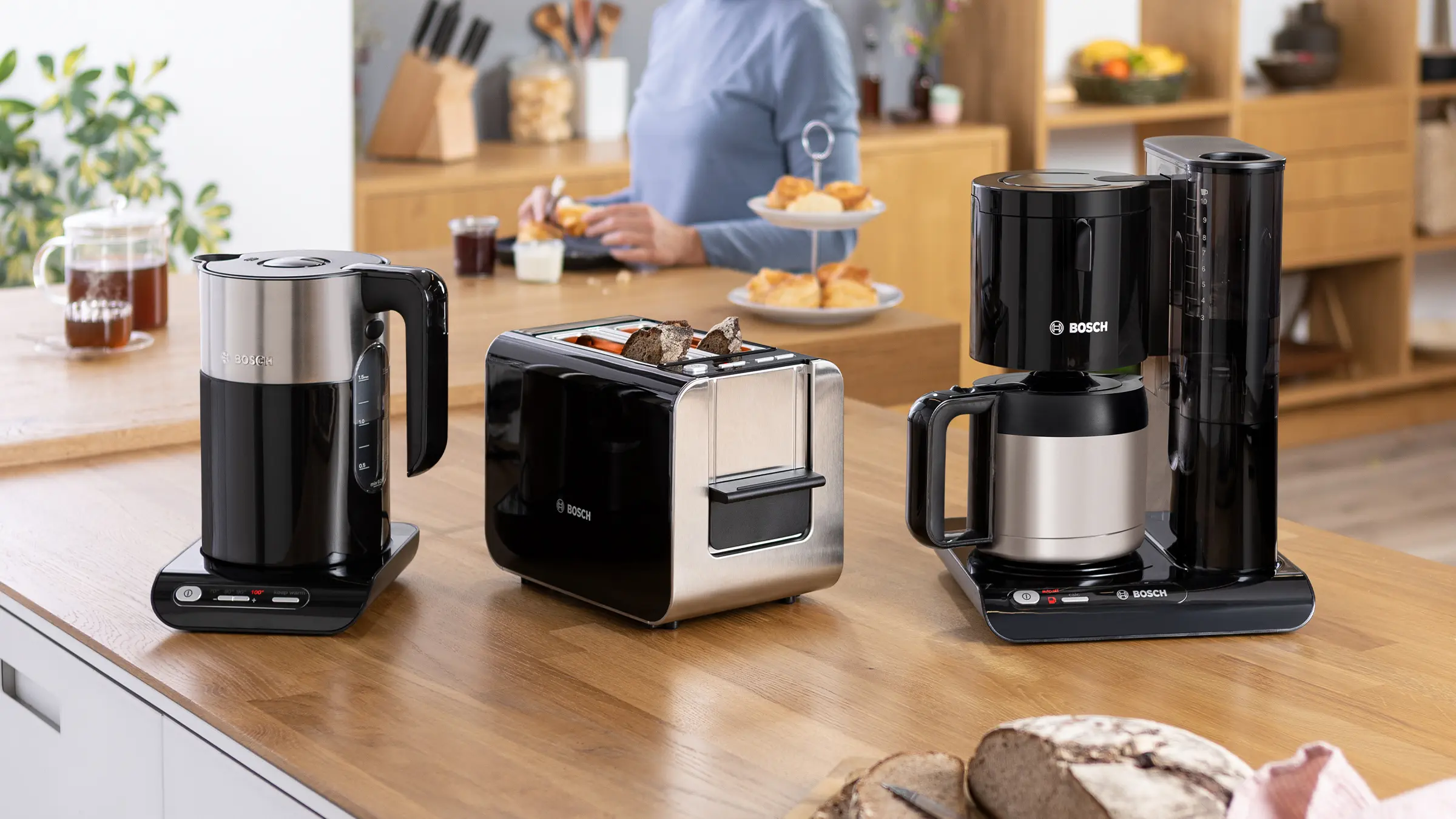 Bosch TWK8613P Styline Kettle 1.5L 2000-2400W Black / Stainless Steel product view 7
