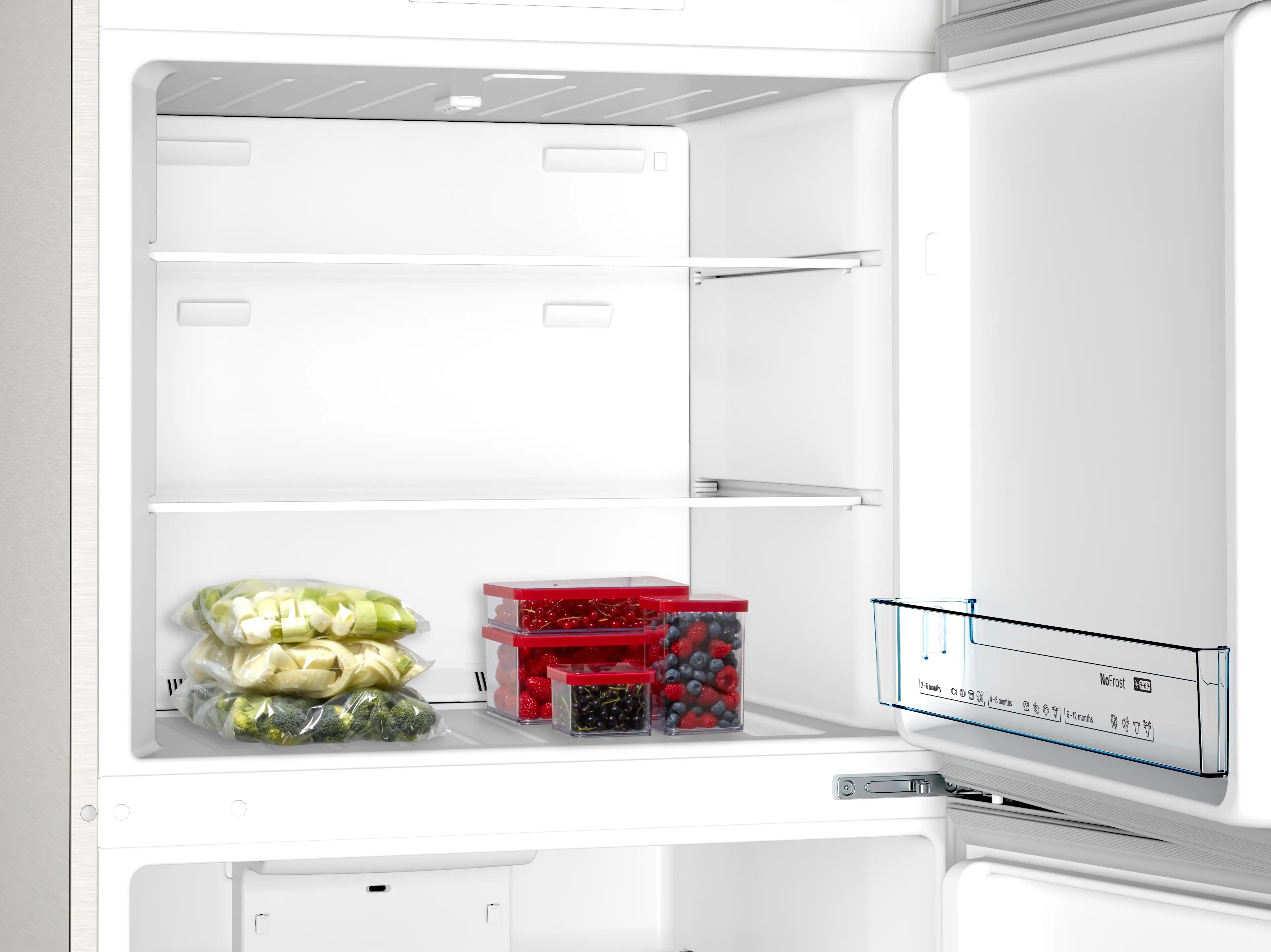 Bosch KDN55NL20U top-freezer fridge-freezer product detail view