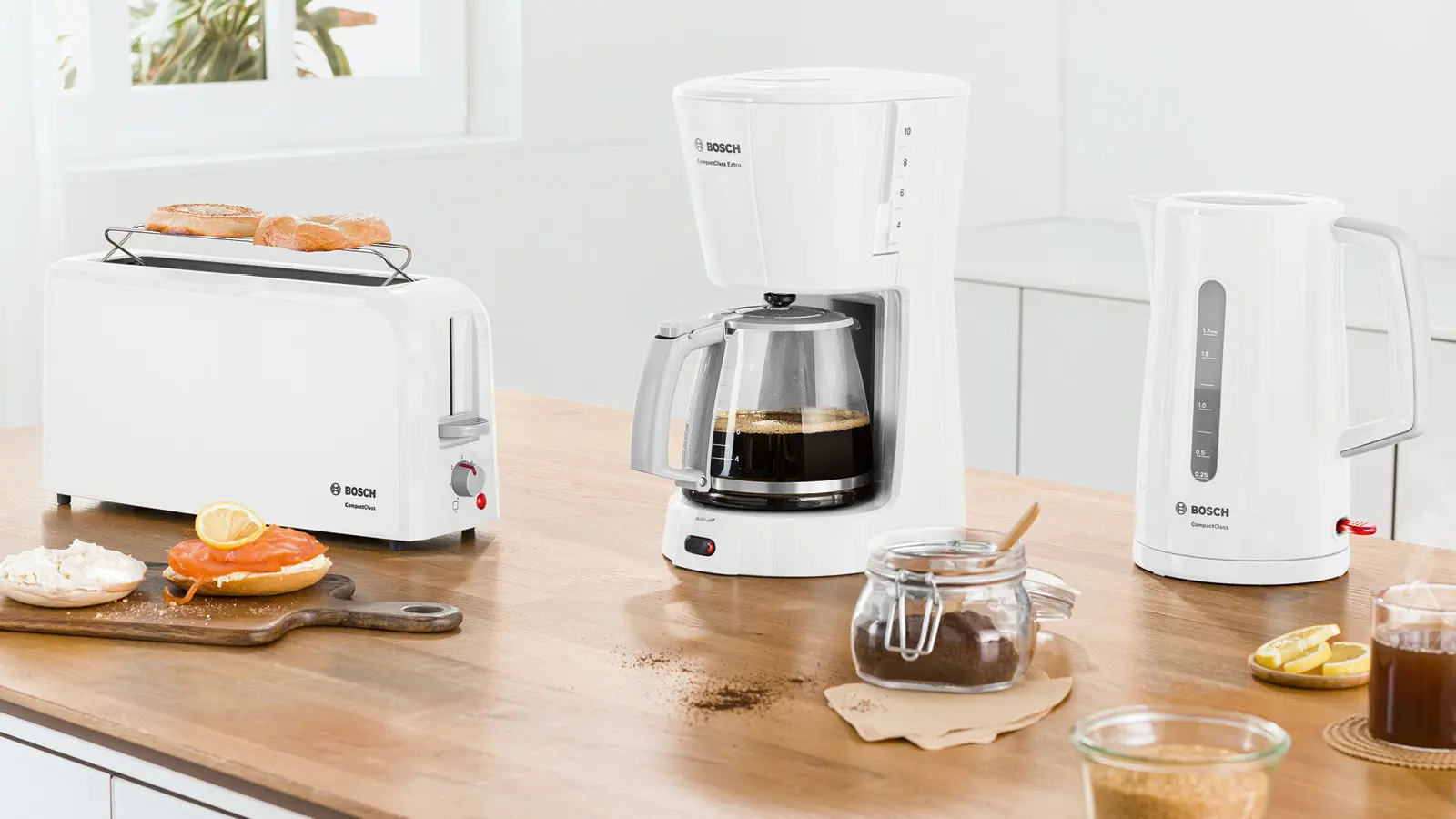Bosch TKA3A031 CompactClass Extra Filter Coffee Maker 1100W White product view 11