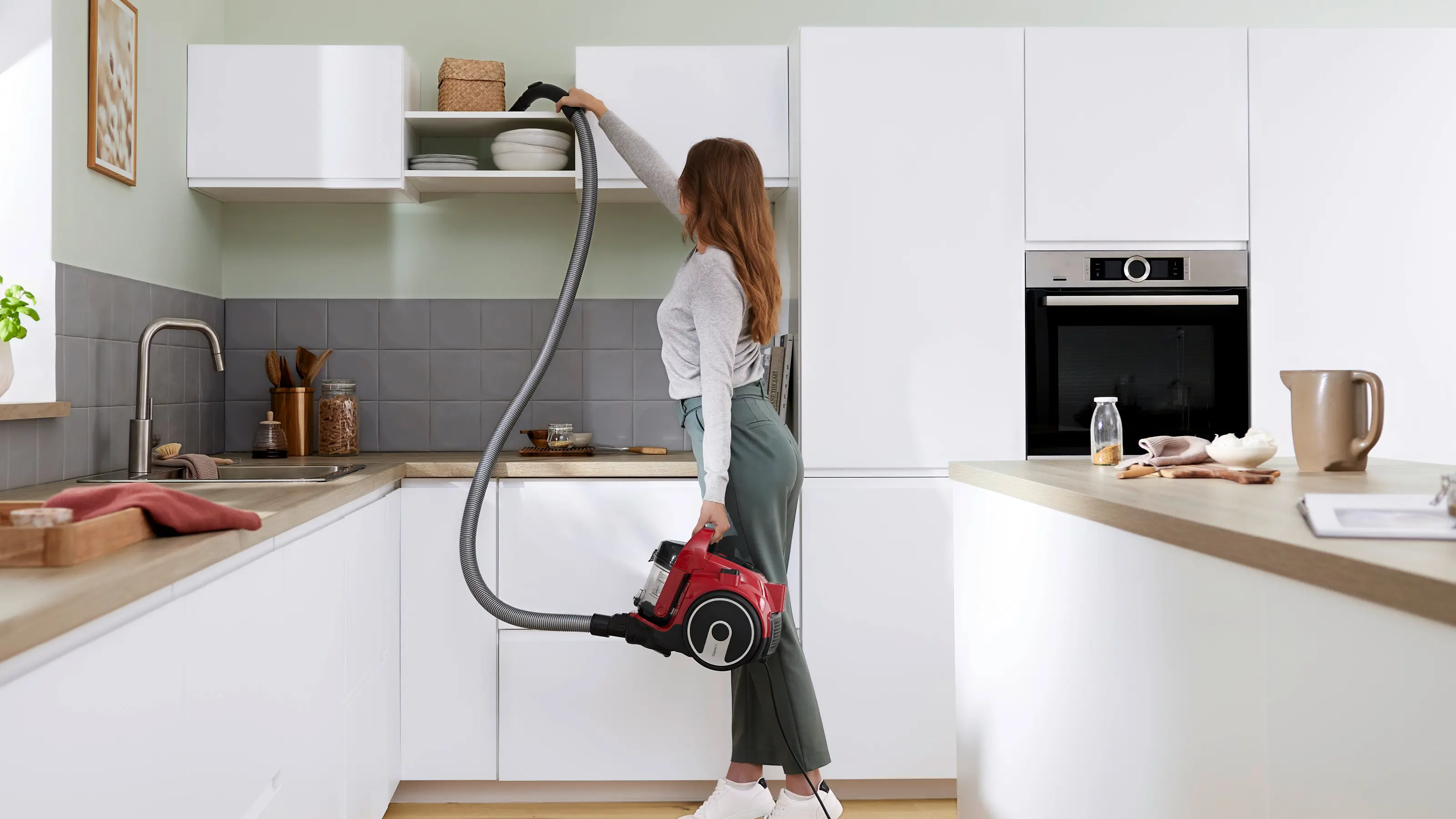 Bosch BGC05AAA2 Cleann'n Series 2 - Multi-Surface Easy-Clean Bagless Vacuum additional product view 16 at Tahboub Appliances Jordan