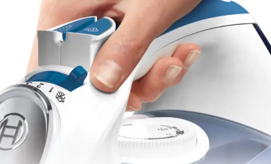 Bosch TDA5028010 Sensixxx DA50 Steam Iron 2800W Blue White product view 6