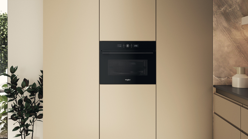 Whirlpool WMW57DHMBUK Built in Microwave Oven 40lit Full Black 6th Sense/W-Line M