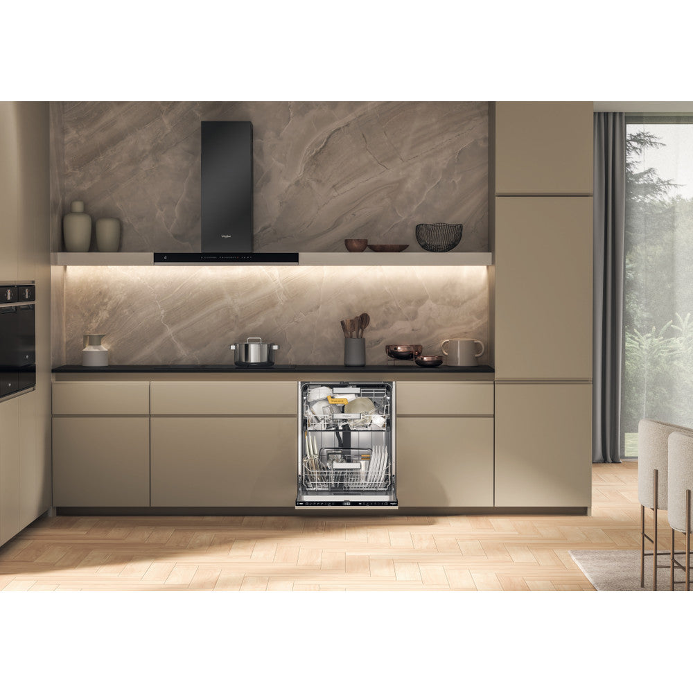 Whirlpool W8I HF58 TU UK fully integrated dishwasher product gallery image 5