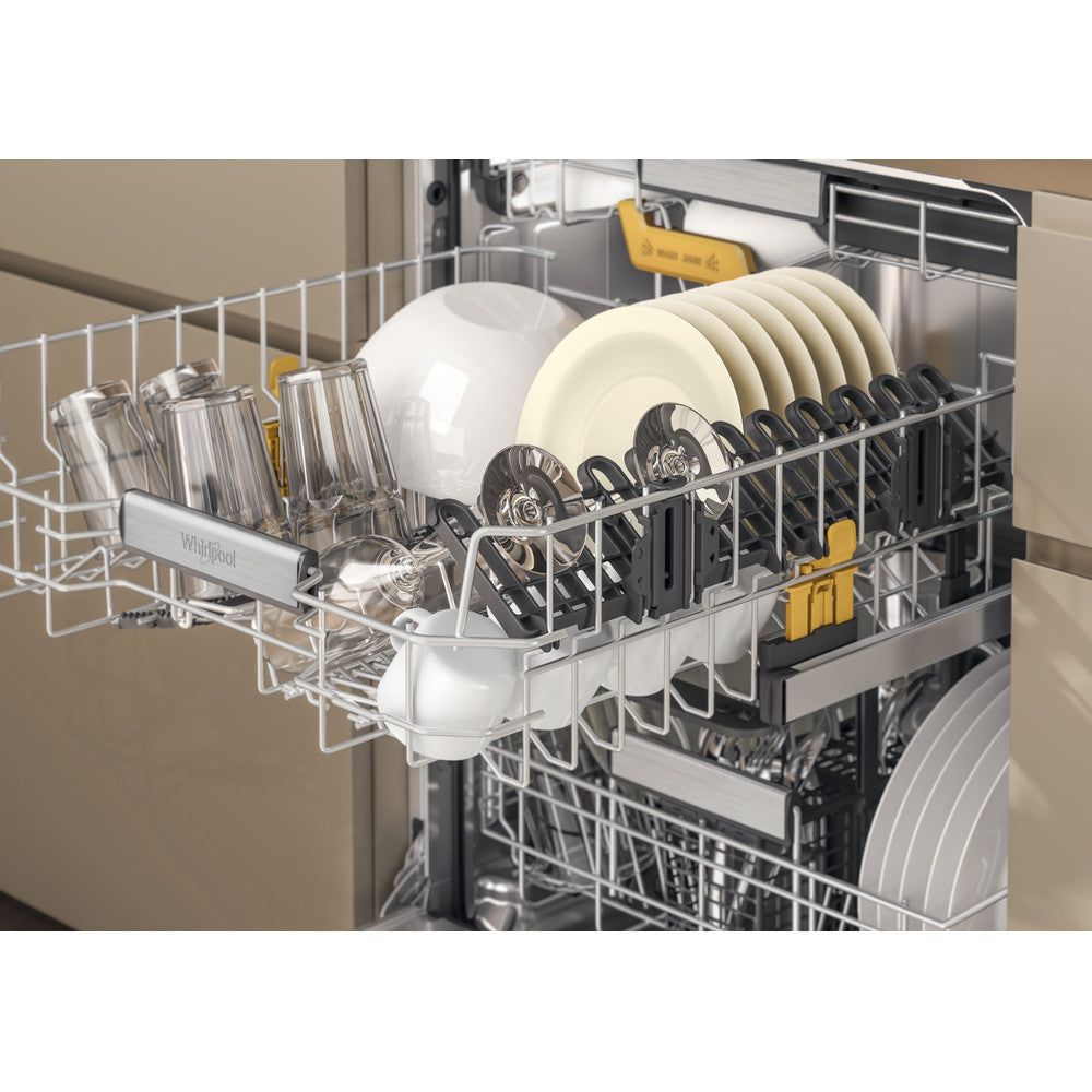 Whirlpool W8I HF58 TU UK fully integrated dishwasher product gallery image 8